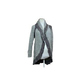 55. CABI Knit Cardigan. Sz XS
